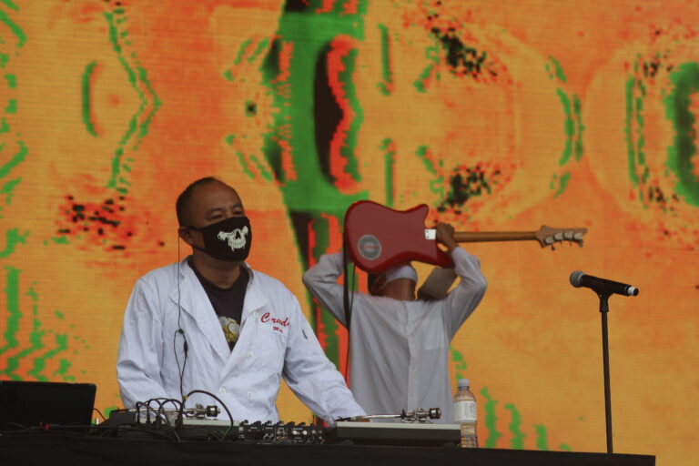 Dan the Automator | Outside Lands 2017 IMG 8517 (35768661803).jpg https://commons.wikimedia.org/wiki/File:Outside_Lands_2017_IMG_8517_(35768661803).jpg