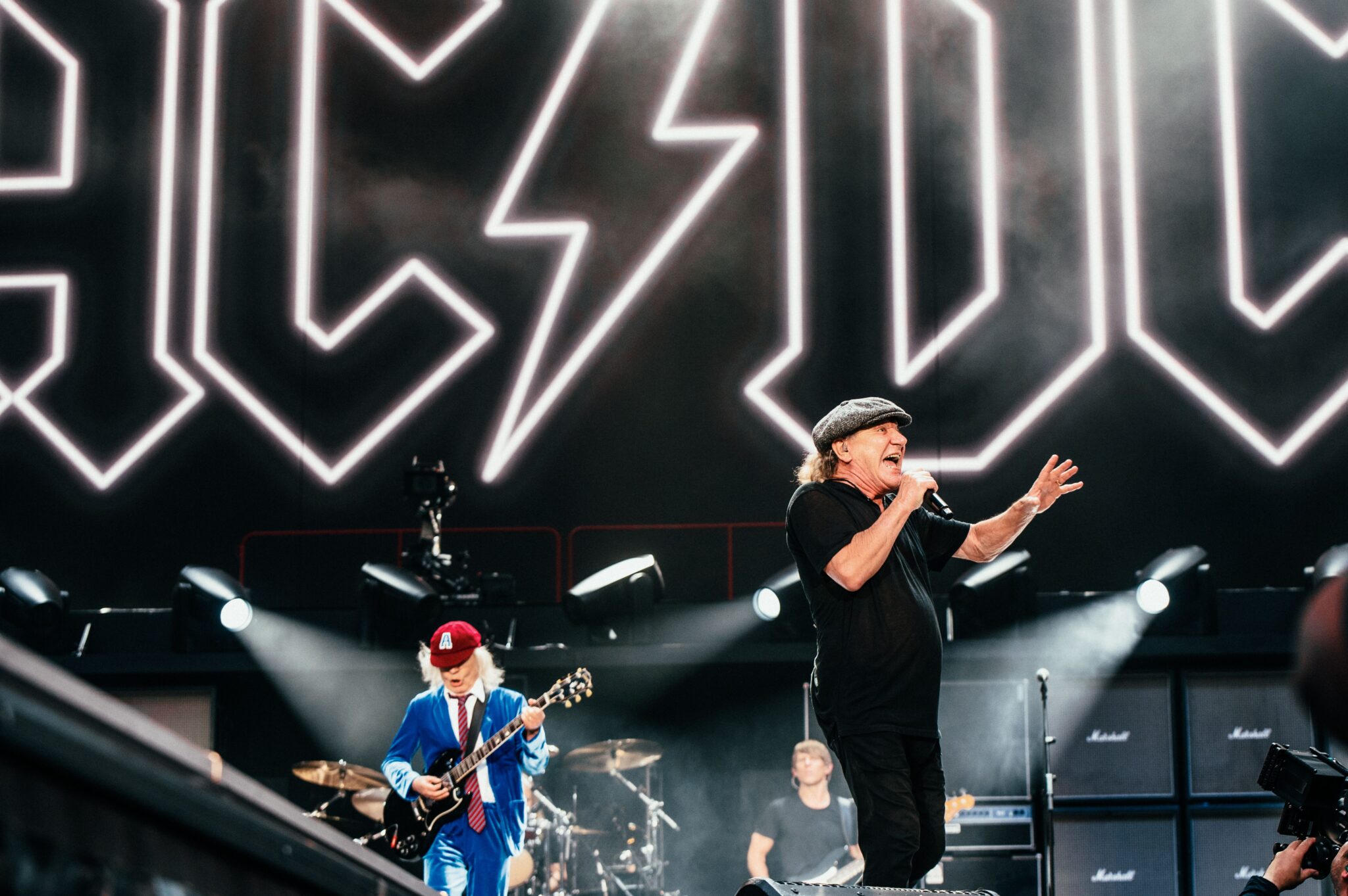 AC/DC Starts 2025 USA Tour - AXS TV