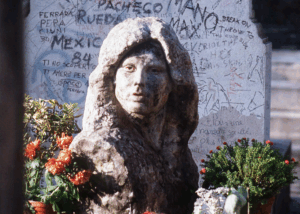 THE GRAVE OF JIM MORRISON JIM MORRISON'S GRAVE , PERE LACHAISE CEMETERY, PARIS, FRANCE - 1994