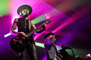Dave Navarro and singer Perry Farrell (Jane's Addiction) at a concert at Carlswerk Victoria in Cologne. / Dave Navarro and singer Perry Farrell (Jane's Addiction) at a concert at Carlswerk Victoria in Cologne. Jane's Addiction, Cologne, North Rhine-Westphalia, Germany - 25 Jun 2024