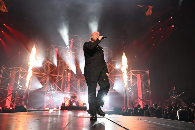 David Draiman of Disturbed performs during The Sickness 25th Anniversay Tour at The Amerant Bank Arena, Sunrise, Florida, USA - 18 Apr 2025 Disturbed in concert during The Sickness 25th Anniversary Tour at The Amerant Bank Arena, Sunrise, Florida, USA - 18 Apr 2025
