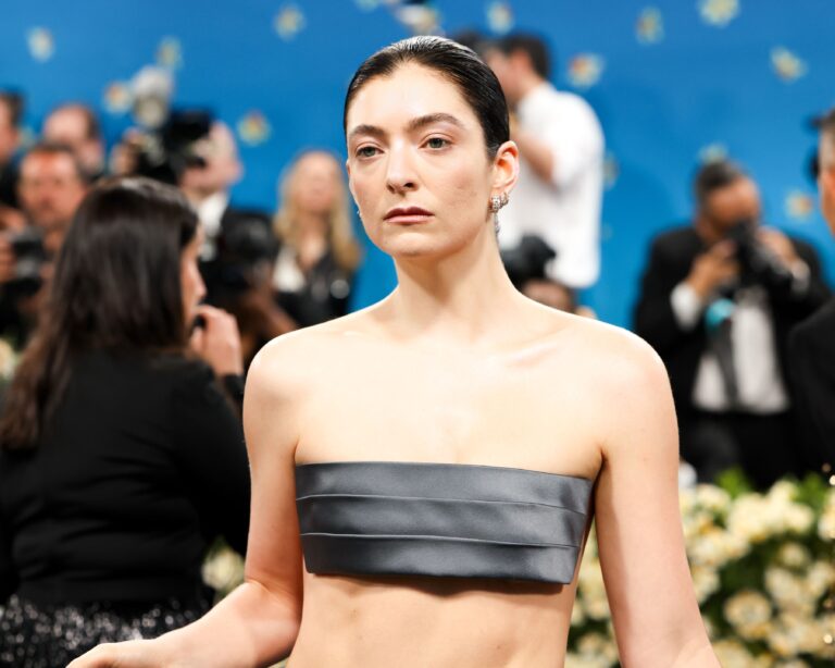 Lorde The Metropolitan Museum of Art's Costume Institute Benefit Celebrating the Opening Of Superfine: Tailoring Black Style, Manhattan, New York, United States - 05 May 2025