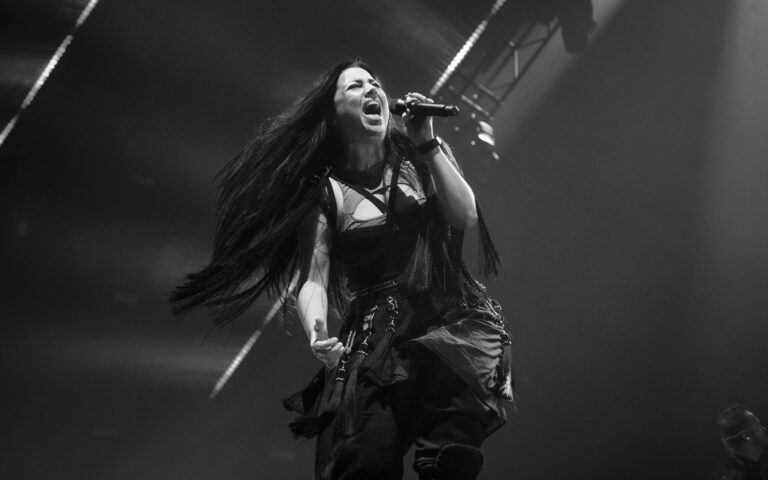 Evanescence - Amy Lee Evanescence in concert at OVO Hydro in Glasgow, Scotland, UK - 17 Nov 2022