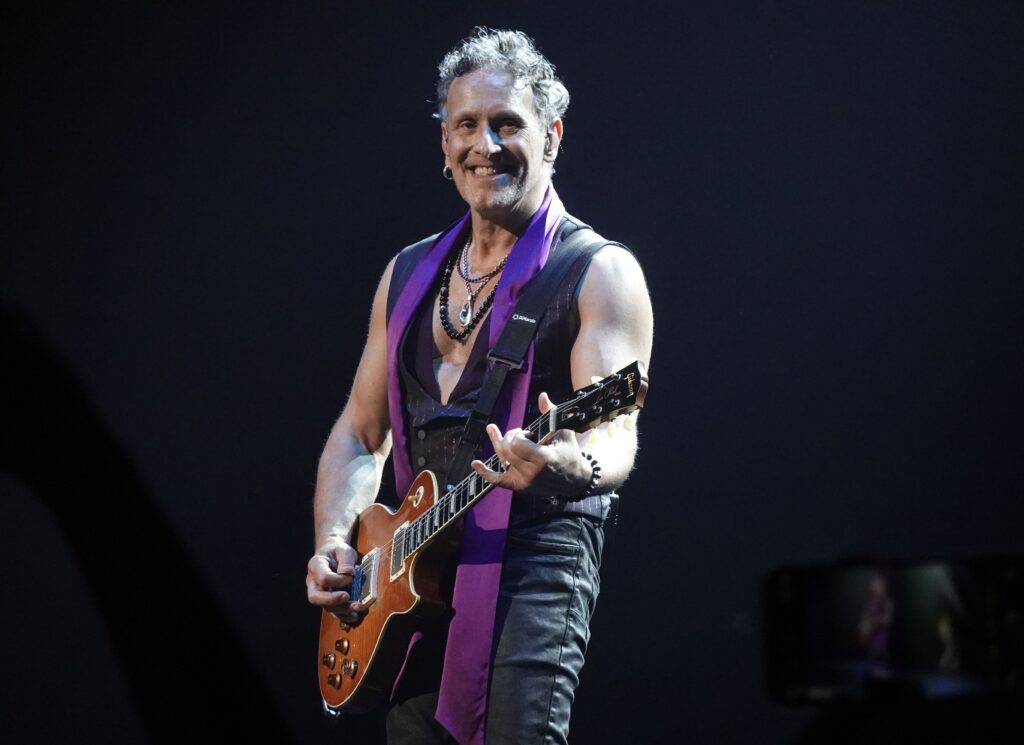 Def Leppard in concert during The World Tour at Hard Rock Live, Seminole Hard Rock Hotel and Casino, Hollywood, Florida, USA - 12 Mar 2023 Vivian Campbell of Def Leppard performs during The World Tour co-headlining with Motley Crue at Hard Rock Live held at the Seminole Hard Rock Hotel & Casino, Hollywood, Florida, USA - 12 Mar 2023 Def Leppard in concert during The World Tour at Hard Rock Live, Seminole Hard Rock Hotel and Casino, Hollywood, Florida, USA - 12 Mar 2023