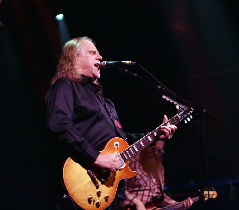WARREN HAYNES of the Warren Haynes Band rocks the Norva in Norfolk, Virginia on 27 September 2024, Photo ©Jeff Moore WARREN HAYNES of the Warren Haynes Band rocks the Norva in Norfolk, Virginia on 27 September 2024, u.s.a - 27 Sep 2024