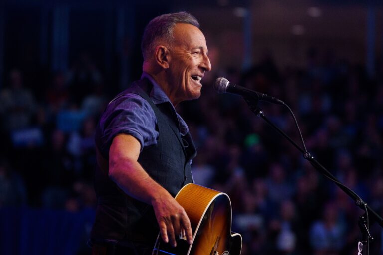 US musician Bruce Springsteen performs at a rally in Philadelphia, Pennsylvania, USA, 28 October 2024. Pennsylvania remains a key state in the 2024 Presidential election with both Democrats and Republicans campaigning heavily in the state ahead of election day on 05 November. US Vice President Kamala Harris is running against former US president and Republican presidential nominee Donald Trump. Former US President Barack Obama attends a rally in Philadelphia, USA - 28 Oct 2024