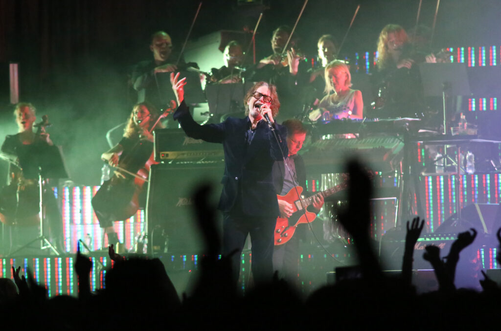 Pulp Performs In Sheffield, 2023, South Yorkshire, United Kingdom - 02 Jun 2025 Pulp lead msinger JARVIS COCKER performing at Sheffield Arena. Pulp Performs In Sheffield, 2023, South Yorkshire, United Kingdom - 02 Jun 2025