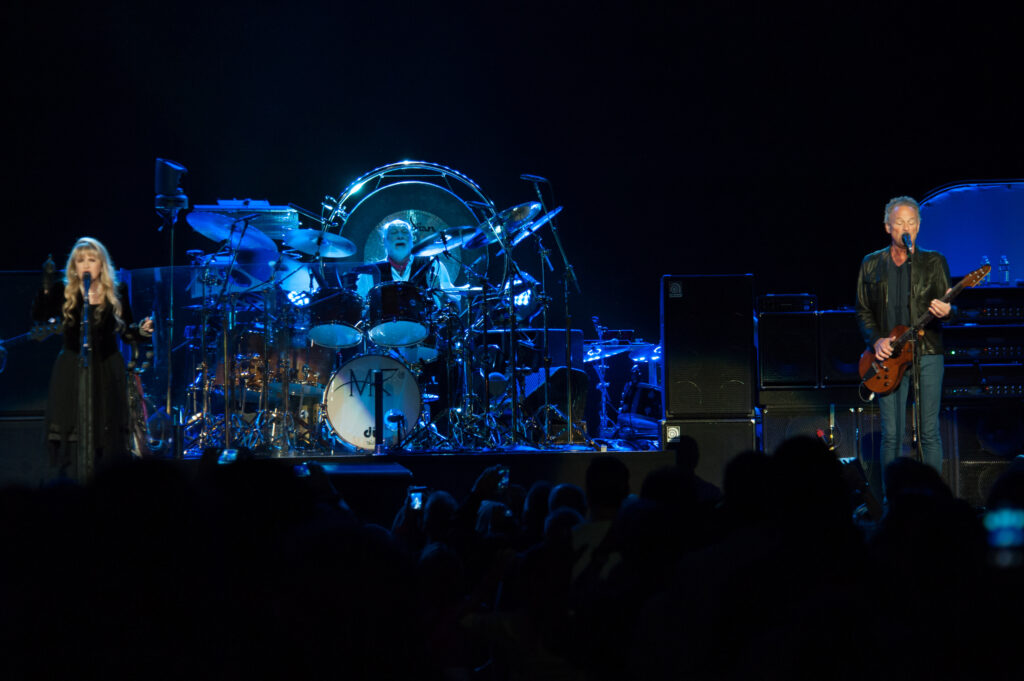 Sacramento,,Ca,-,July,6:,Fleetwood,Mac,Performs,In,Support Randy Miramontez | Shutterstock