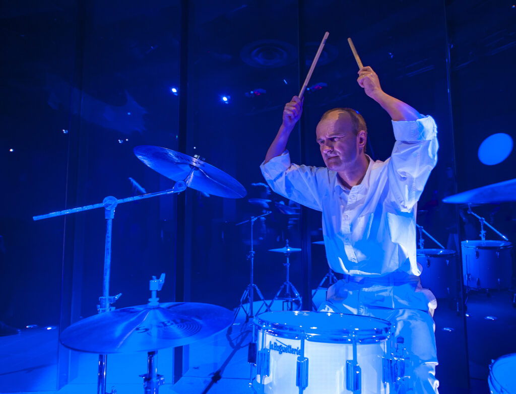 Paris,france-circa,April,2015:,Phil,Collins,At,Madam,Tussaud,Museum Paris,france-circa,April,2015:,Phil,Collins,At,Madam,Tussaud,Museum