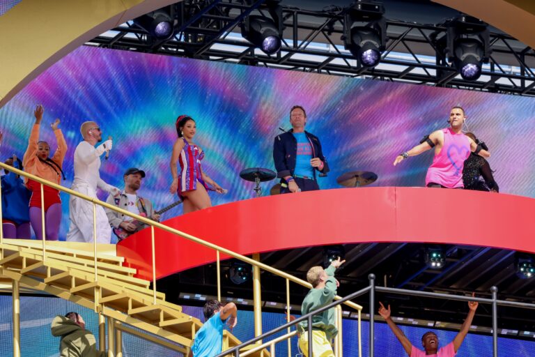 Singer Emmanuel Kelly (R), English singer Chris Martin (C) of Coldplay, US singer Doja Cat (C-L), Colombian singer J Balvin (2-L), and Nigerian singer Tems (L) perform during the halftime show of the FIFA Club World Cup 2025 Final match between Chelsea FC and Paris Saint-Germain, in East Rutherford, New Jersey, USA, 13 July 2025. FIFA Club World Cup 2025 Final - Chelsea vs PSG, East Rutherford, USA - 13 Jul 2025