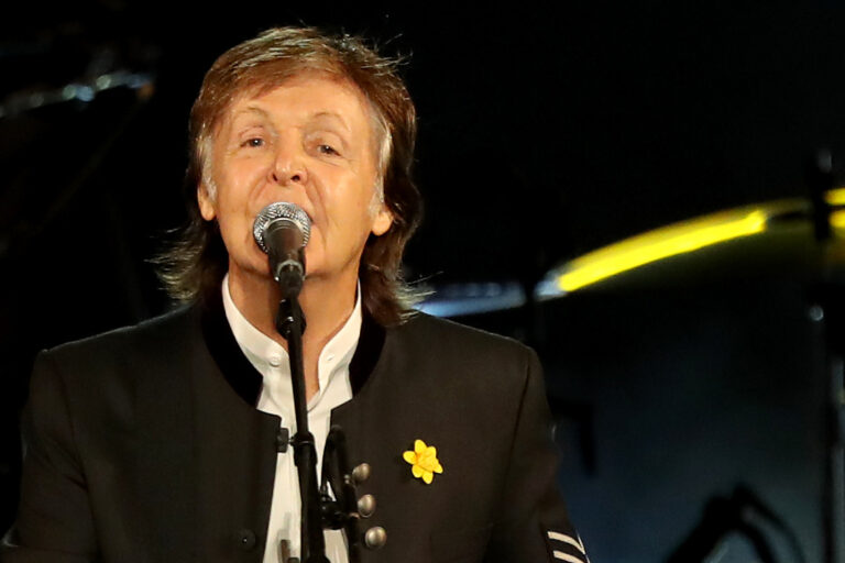 Paul McCartney Paul McCartney in concert in Perth, Australia - 02 Dec 2017 Iconic singer, songwriter and performer Paul McCartney performs at NIB Stadium in Perth, Australia, 02 December 2017. His 'One on One' tour is his first tour of Australia since 1993.