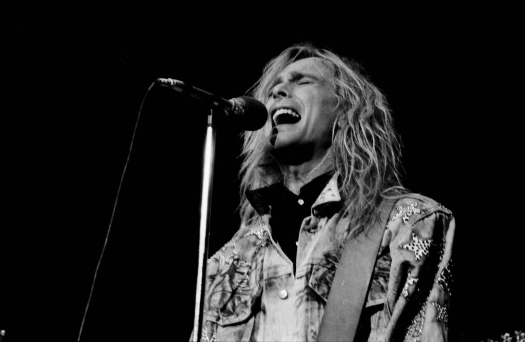 ID 202404830 | Cheap Trick © 
Mirjana Simeunovich | Dreamstime.com