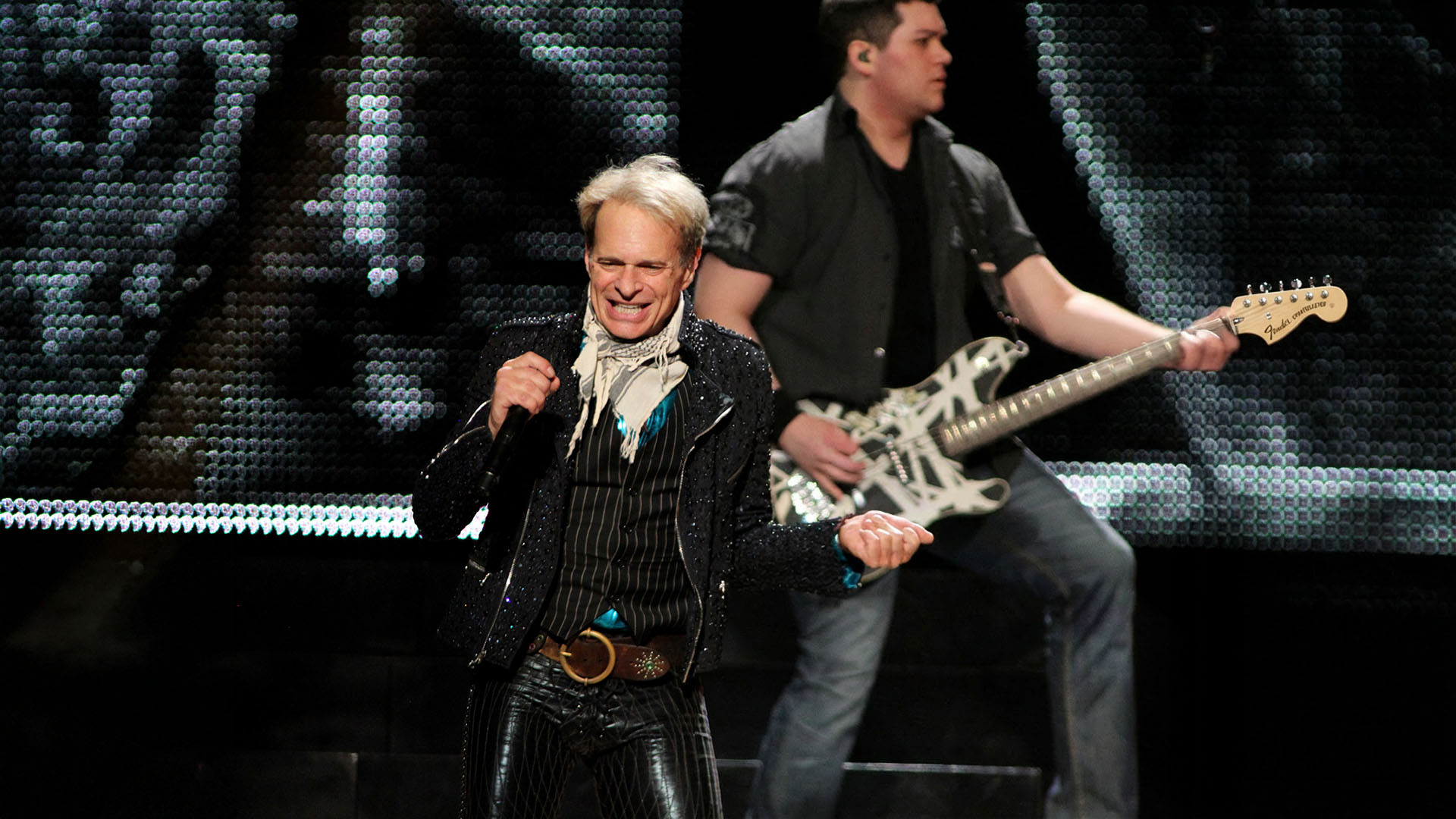 Music News Live - AXS TV