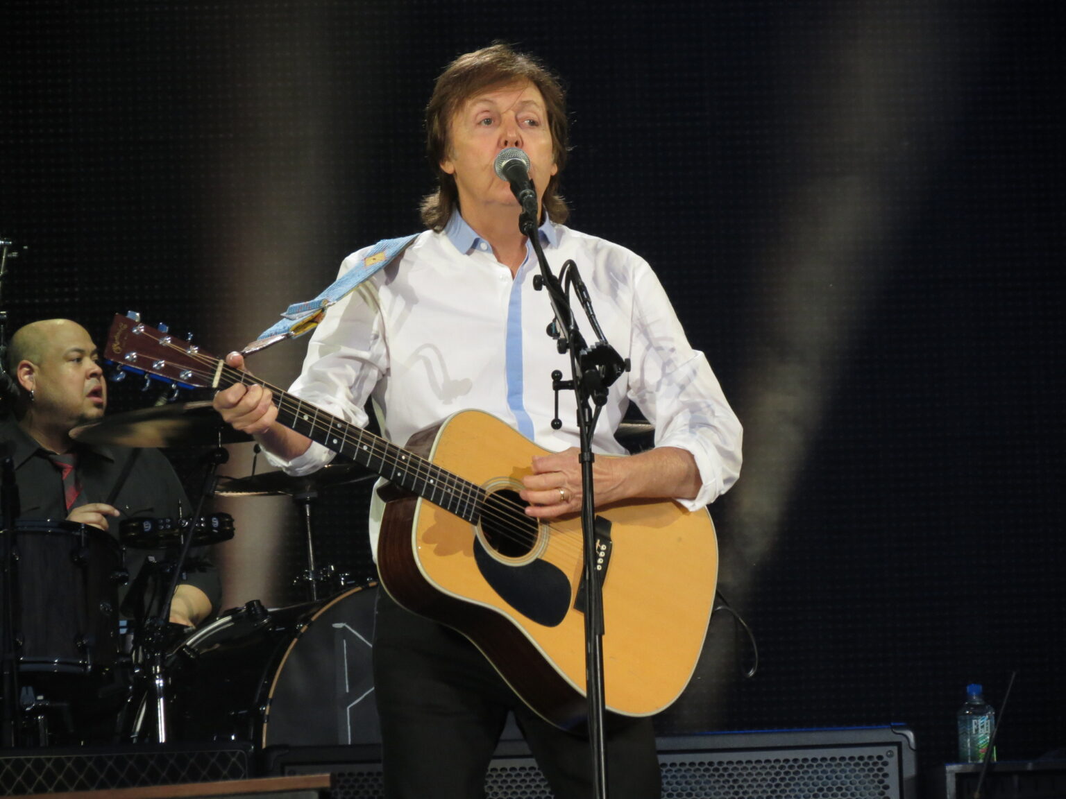 Paul McCartney performing live in Vienna, 2013