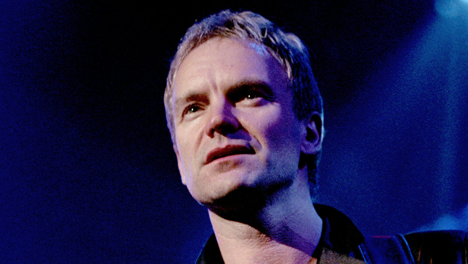 Sting performing live in Milan (Dreamstime editorial image 238771455)