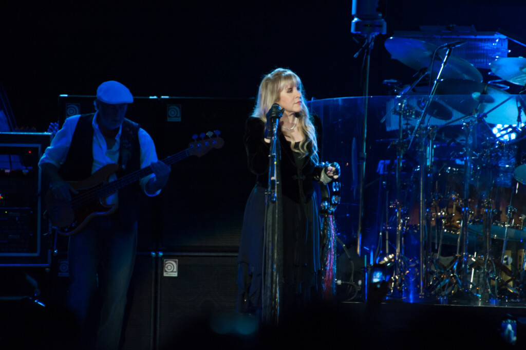 Fleetwood Mac In Concert - Sacramento, CA