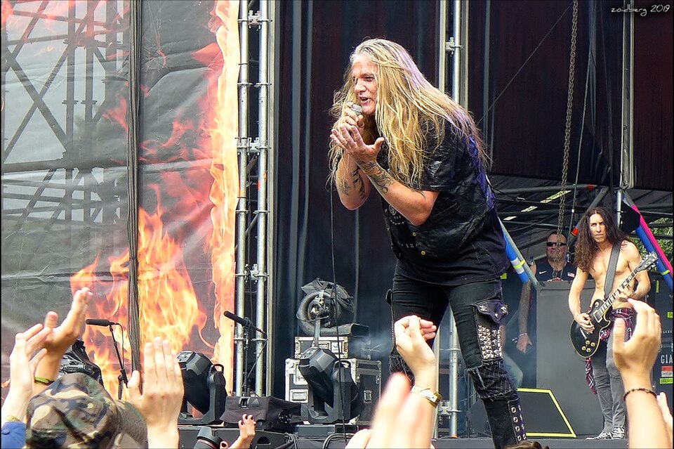 Sebastian_Bach_(48288889407)