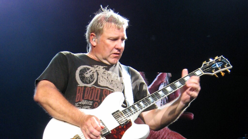 Alex Lifeson4