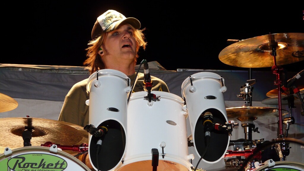 RikkiRockett