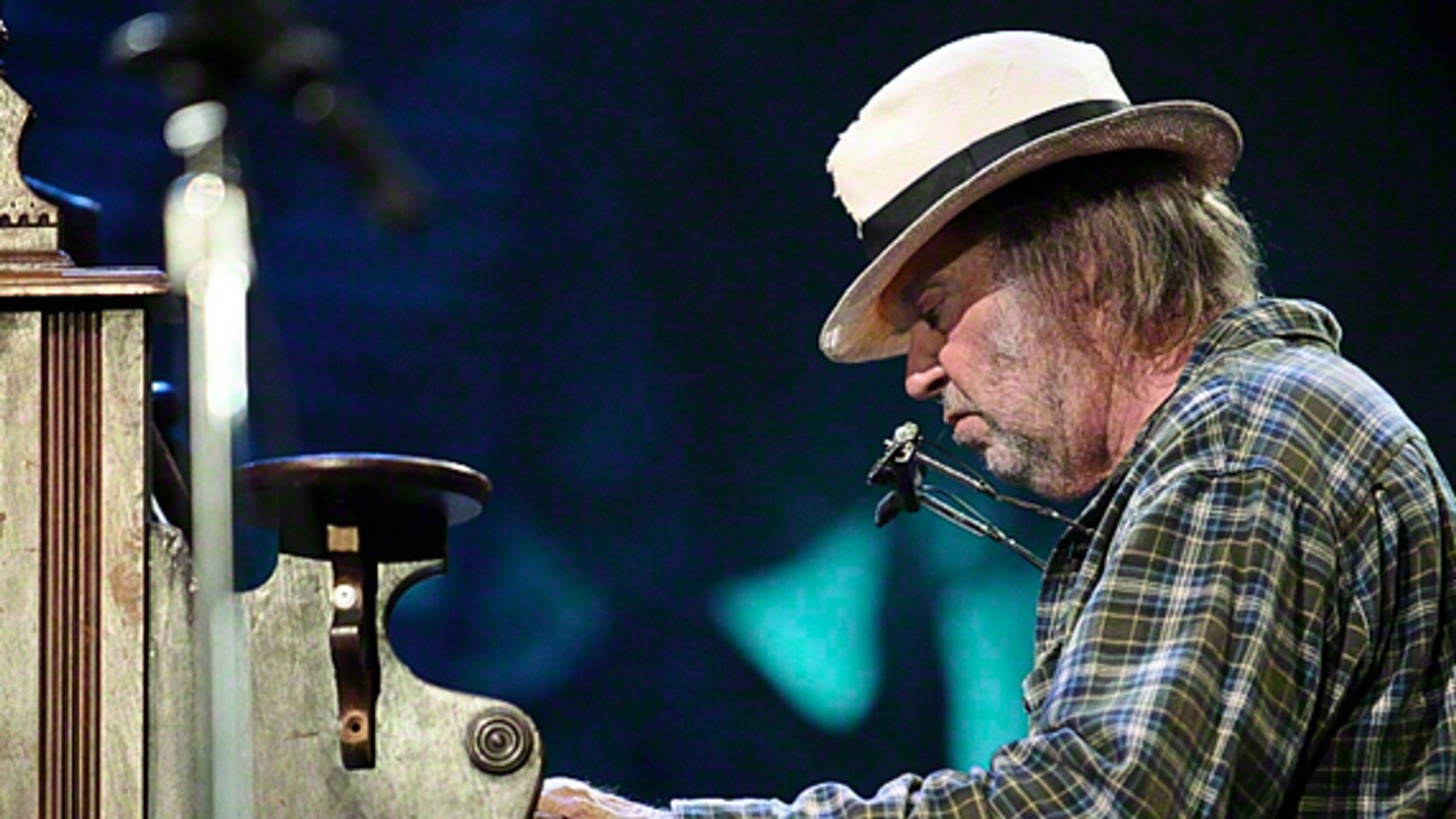 Neil Young 2010