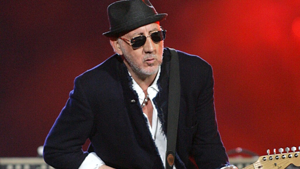 The Who Performs at Super Bowl XLIV