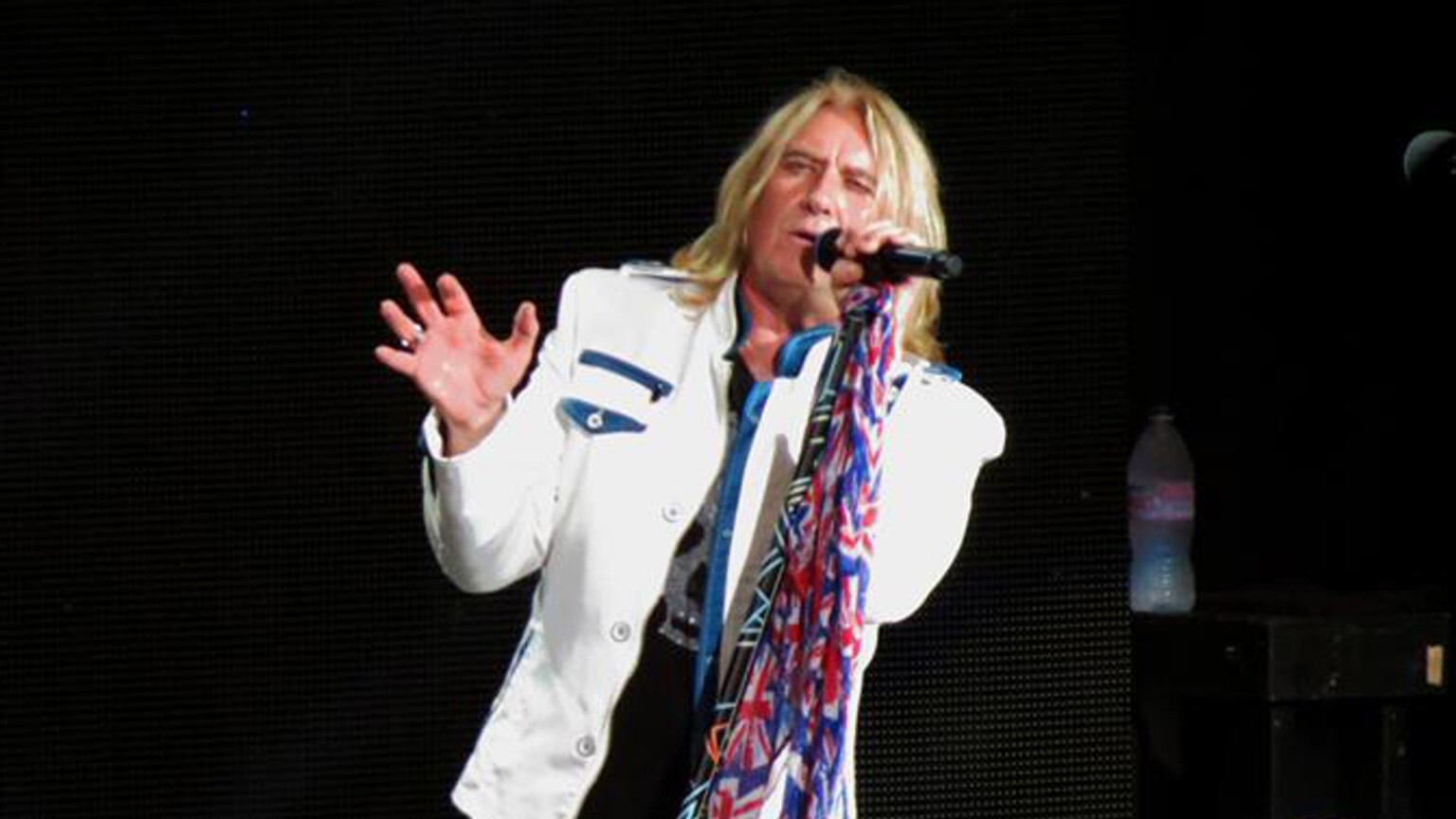 Def Leppard (15012304085)