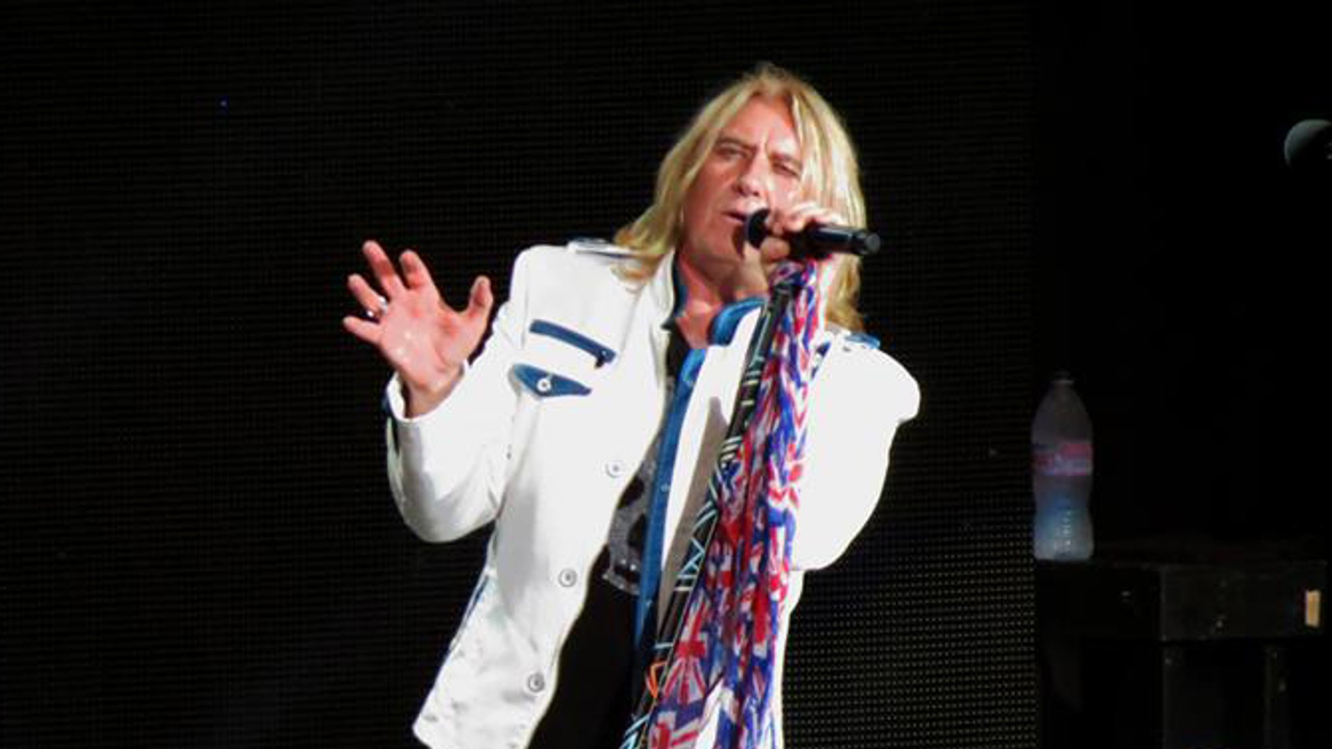 Def Leppard (15012304085)